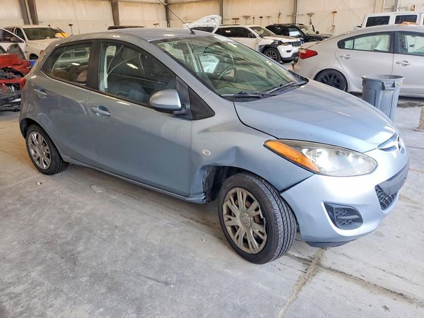 2013 MAZDA MAZDA2 Sport/GX
