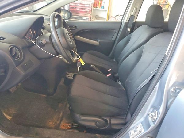 2013 MAZDA MAZDA2 Sport/GX