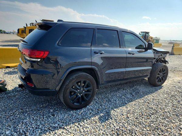 2018 JEEP GRAND CHEROKEE Laredo