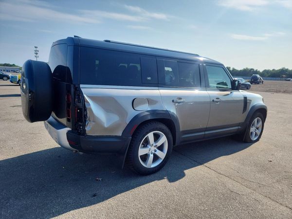 2024 LAND ROVER DEFENDER 130 S