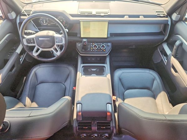 2024 LAND ROVER DEFENDER 130 S