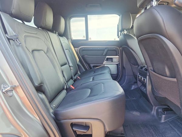 2024 LAND ROVER DEFENDER 130 S