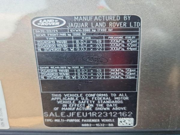 2024 LAND ROVER DEFENDER 130 S