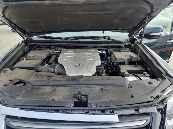 2017 LEXUS GX 460