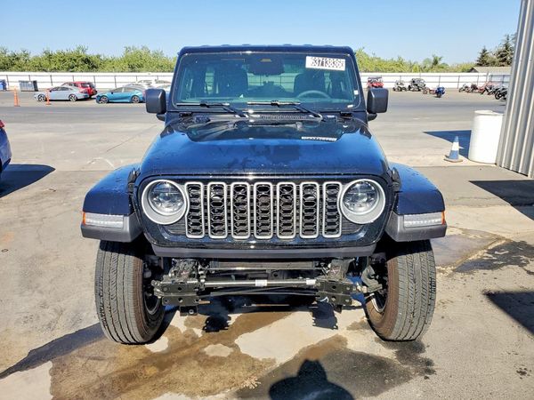 2026 JEEP WRANGLER 4-DOOR SAHARA