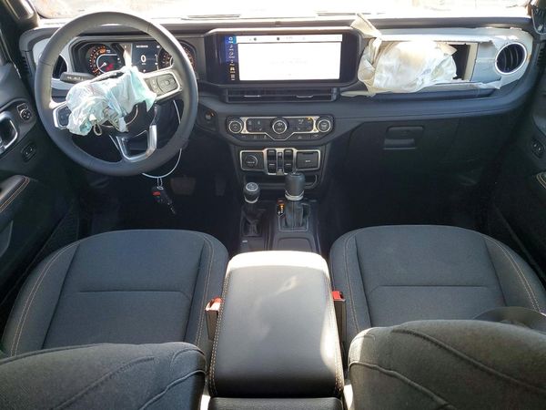 2026 JEEP WRANGLER 4-DOOR SAHARA