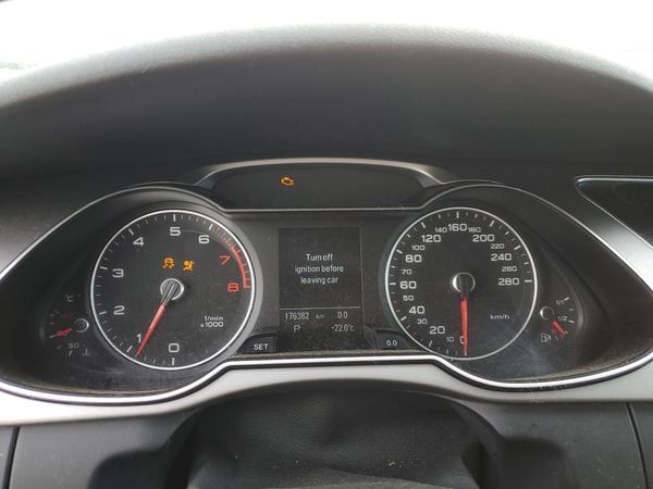 2014 AUDI A4 quattro Premium Plus