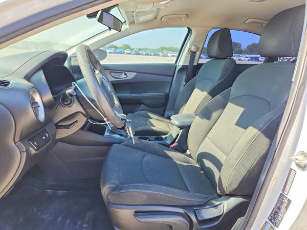 2020 KIA FORTE FE, LXS
