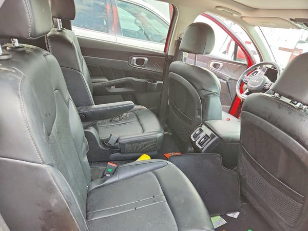 2022 KIA SORENTO