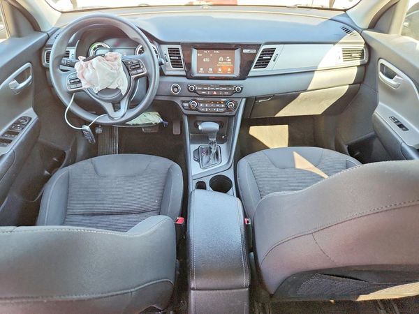 2017 KIA NIRO FE / LX / LX Tech