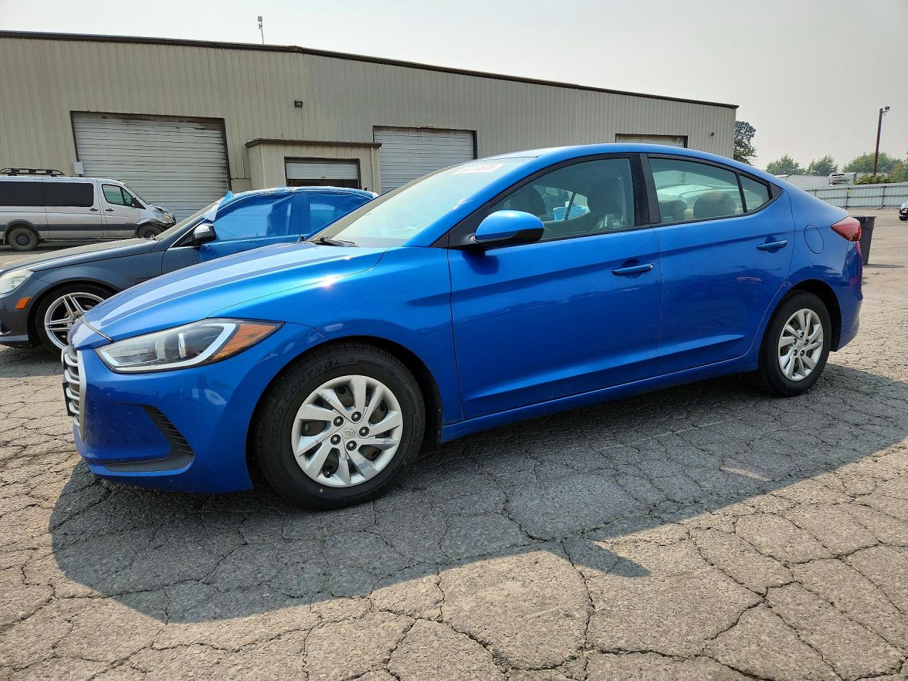 2017 HYUNDAI ELANTRA