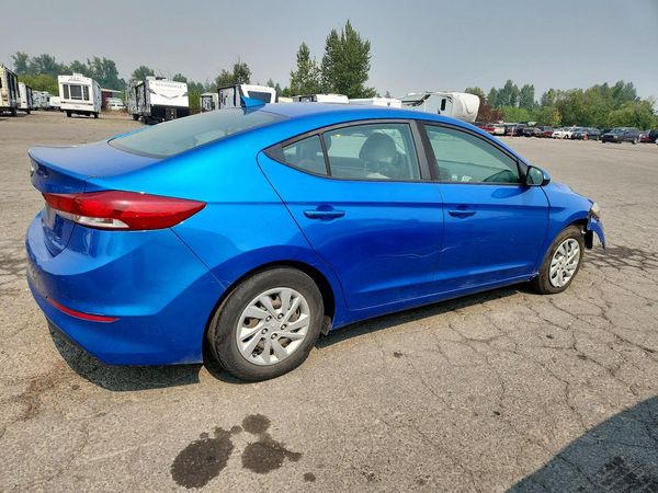 2017 HYUNDAI ELANTRA