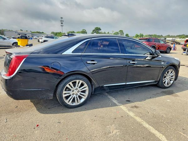 2019 CADILLAC XTS Luxury