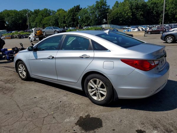 2013 HYUNDAI SONATA