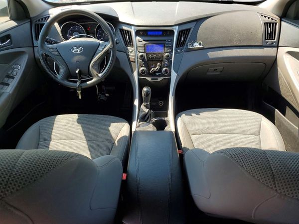 2013 HYUNDAI SONATA