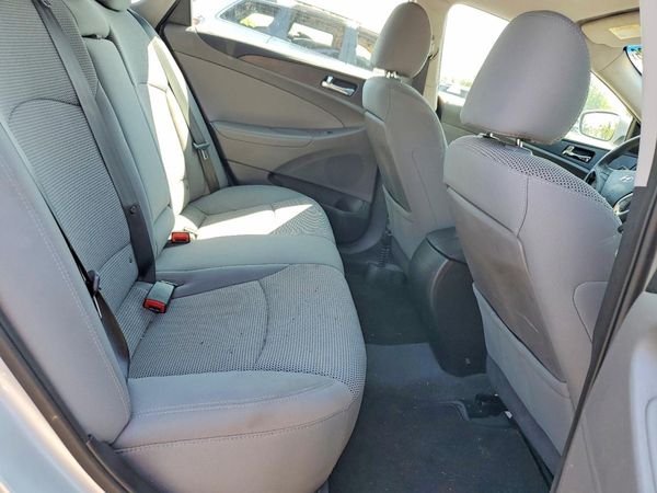 2013 HYUNDAI SONATA