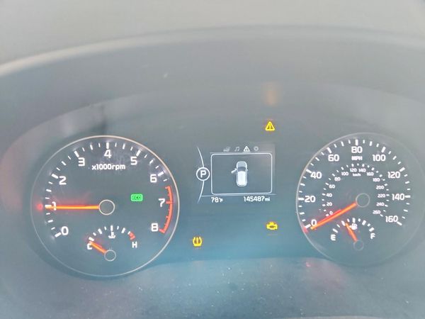2017 KIA SPORTAGE LX
