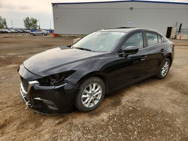 2018 MAZDA 3 Touring