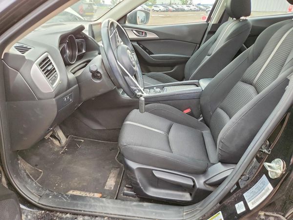 2018 MAZDA 3 Touring