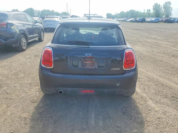 2019 MINI COOPER
