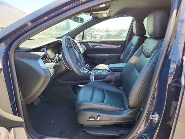 2024 CADILLAC XT5 Luxury