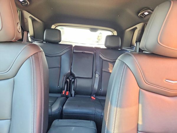 2024 CADILLAC XT5 Luxury