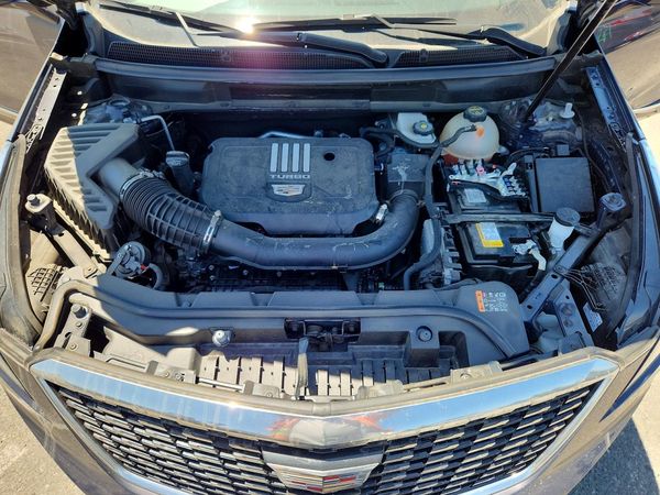 2024 CADILLAC XT5 Luxury