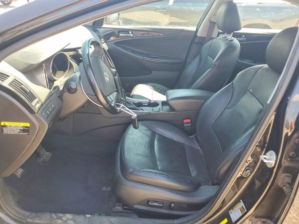 2014 HYUNDAI SONATA