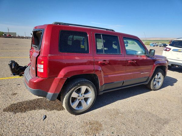 2016 JEEP PATRIOT Latitude