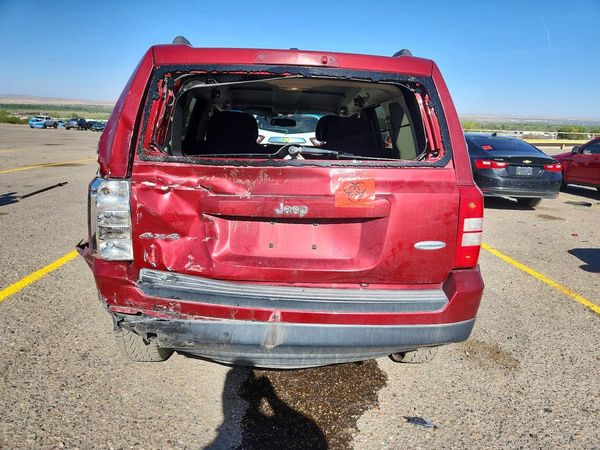 2016 JEEP PATRIOT Latitude