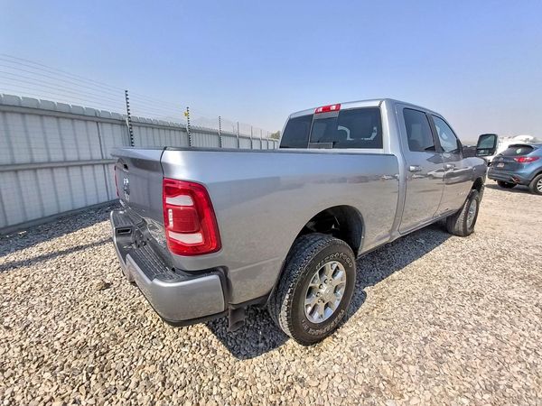 2024 RAM 2500 LARAMIE CREW CAB 4X4
