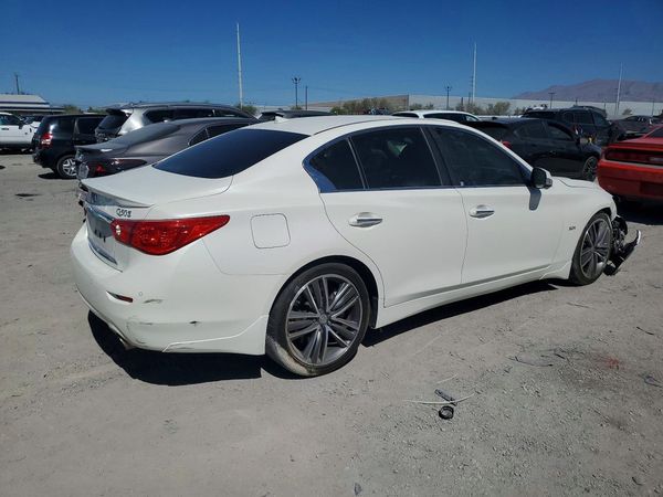 2016 INFINITI Q50