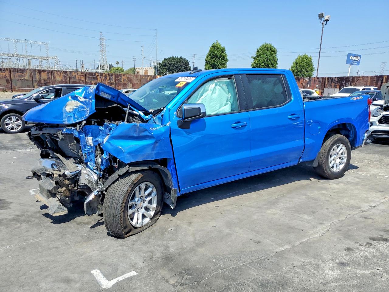 2025 CHEVROLET SILVERADO LT-L — Front 3/4