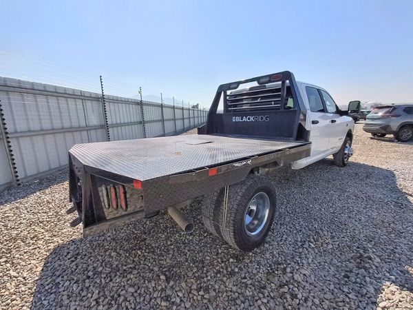 2024 RAM 3500 CREW CAB CHASSIS 4X4