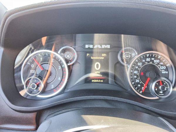 2024 RAM 3500 CREW CAB CHASSIS 4X4
