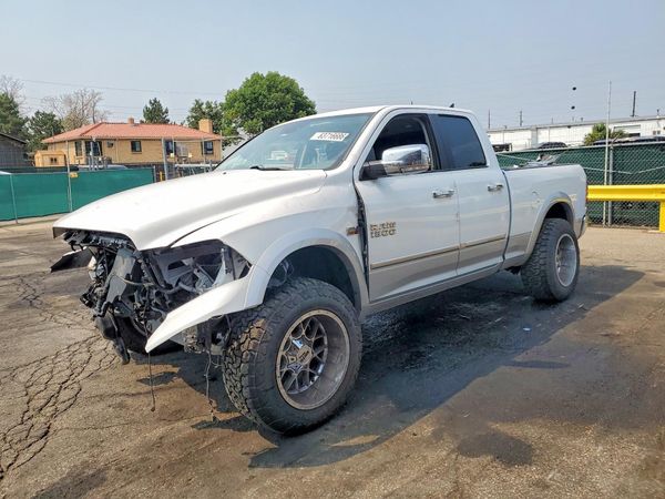 2017 RAM 1500 Laramie — Front 3/4