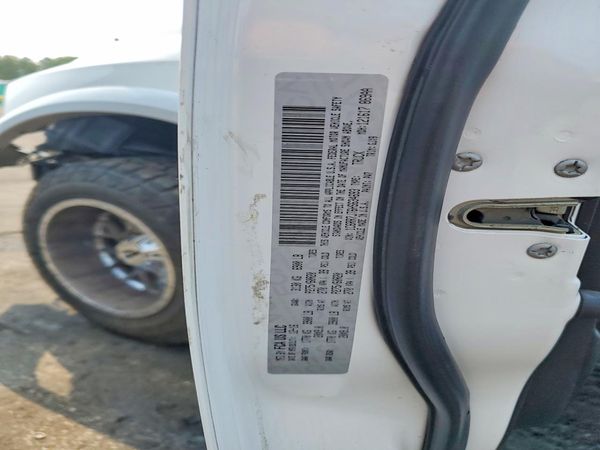 2017 RAM 1500 Laramie — VINS