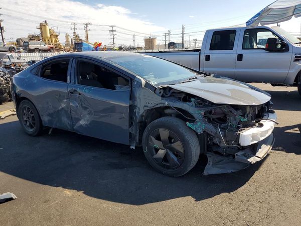 2024 TOYOTA PRIUS