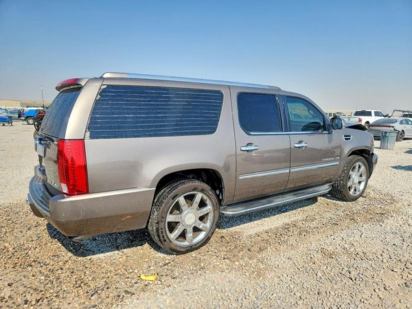 2012 CADILLAC ESCALADE