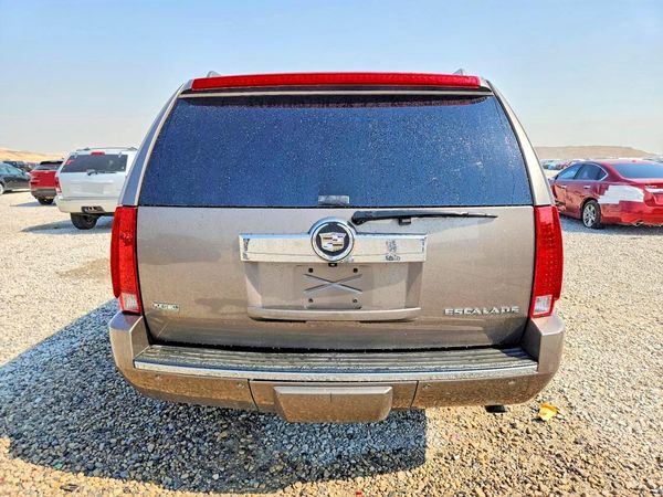 2012 CADILLAC ESCALADE