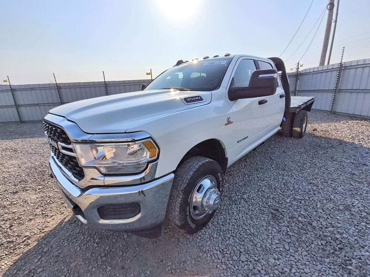 2024 RAM 3500 CREW CAB CHASSIS 4X4