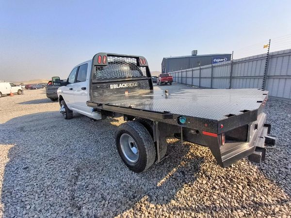 2024 RAM 3500 CREW CAB CHASSIS 4X4