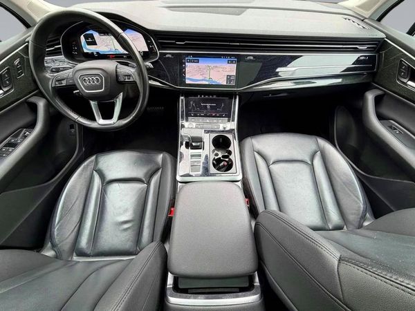 2021 AUDI Q7 quattro Premium Plus