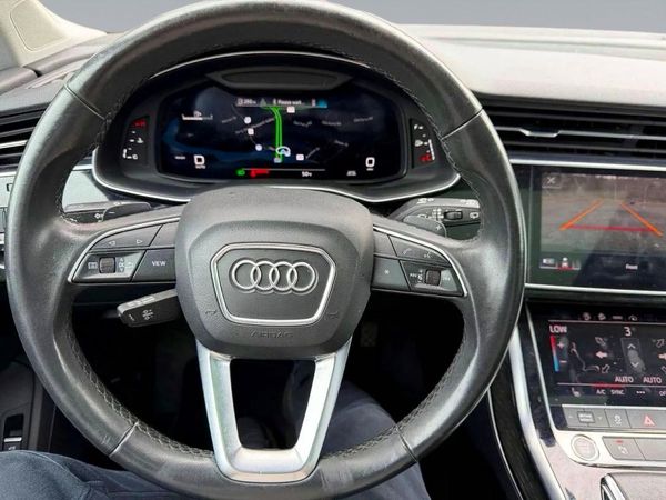 2021 AUDI Q7 quattro Premium Plus