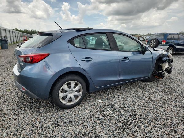 2015 MAZDA 3 Sport/GX