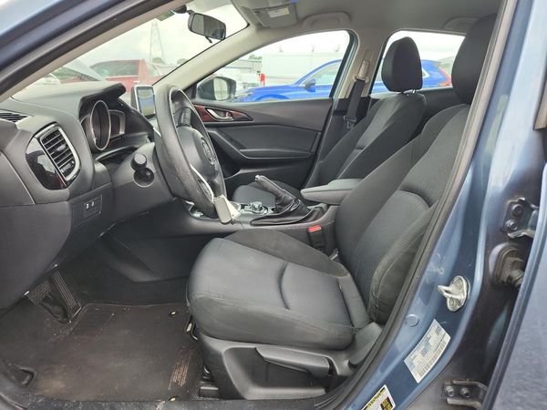 2015 MAZDA 3 Sport/GX
