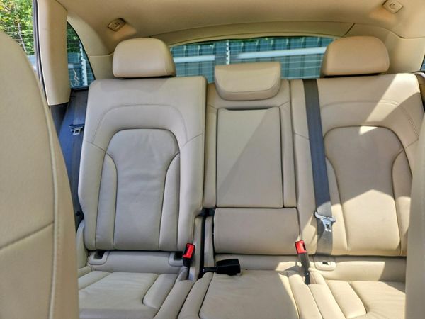 2016 AUDI Q5 quattro Premium Plus