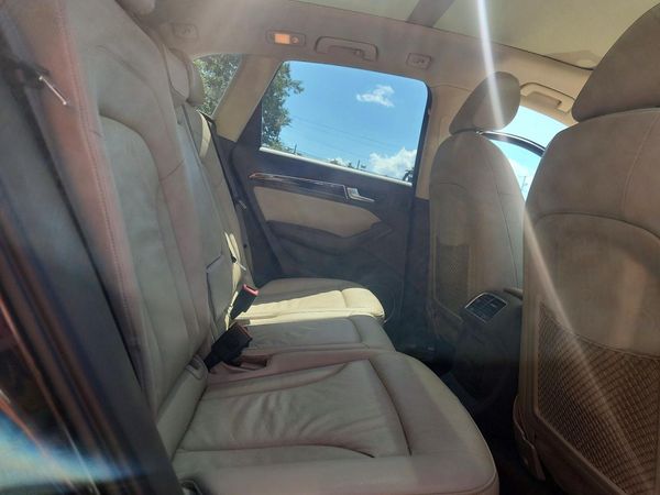 2016 AUDI Q5 quattro Premium Plus