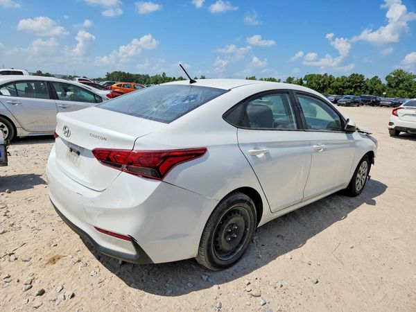 2020 HYUNDAI ACCENT