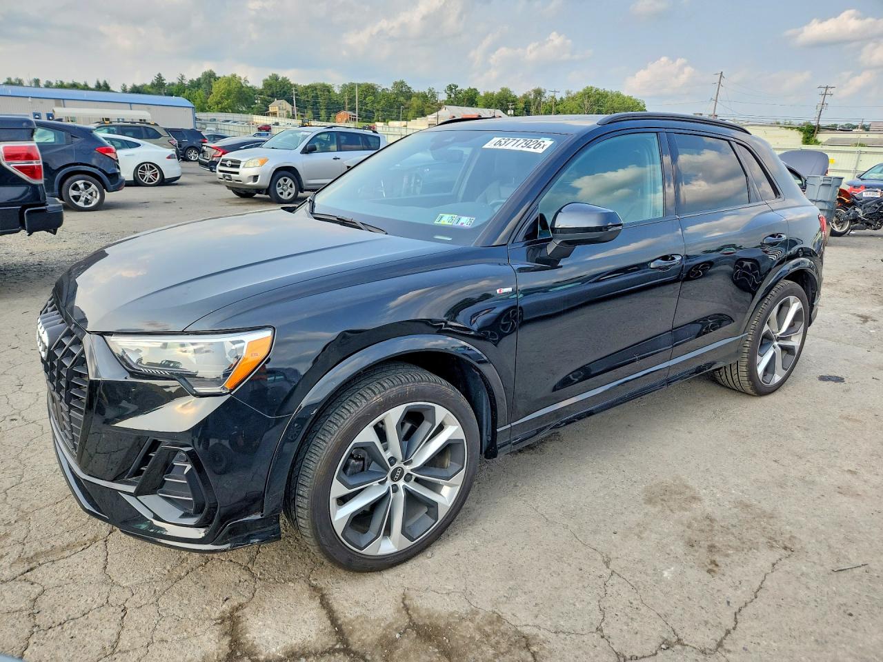 2021 AUDI Q3 S Line quattro Premium
